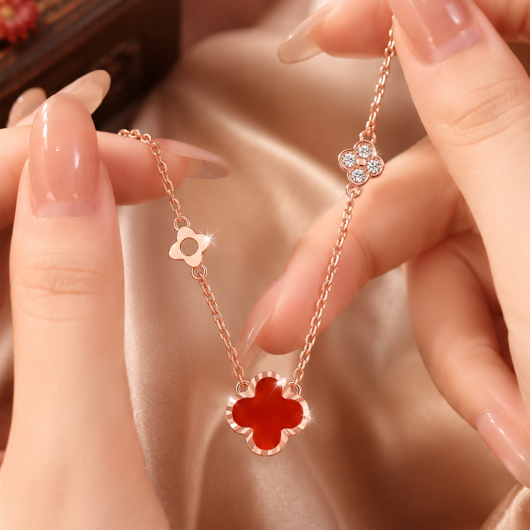 Red Agate Four-Leaf Clover Lucky Necklace in S999 Fine Silver