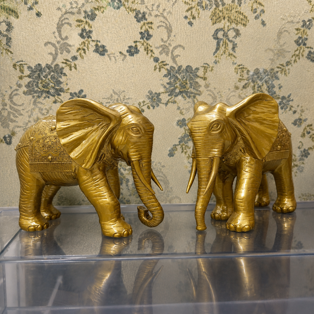 Custom-made blessed items - a pair of brass elephant figurines